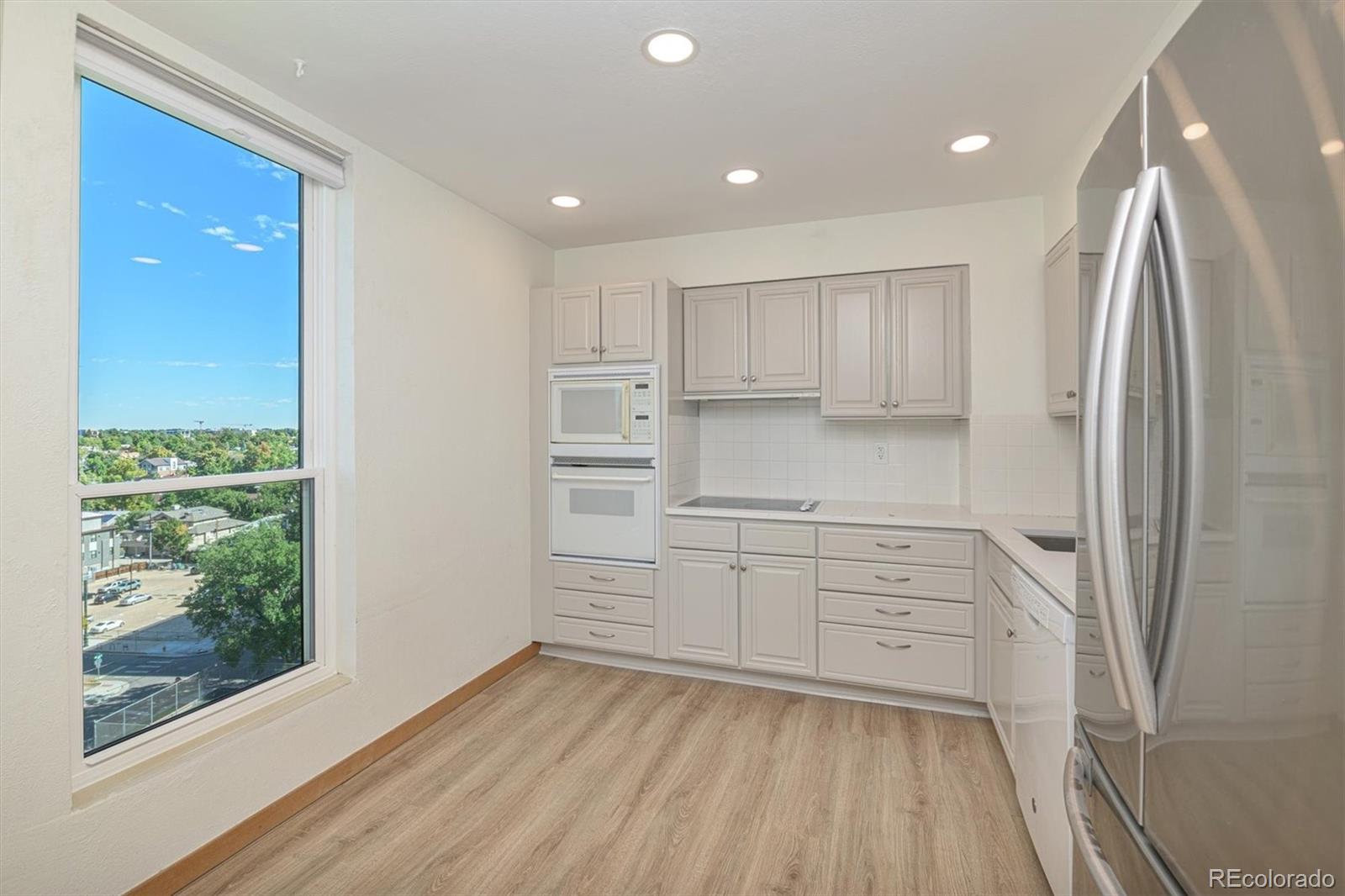 MLS Image #13 for 460 s marion parkway,denver, Colorado
