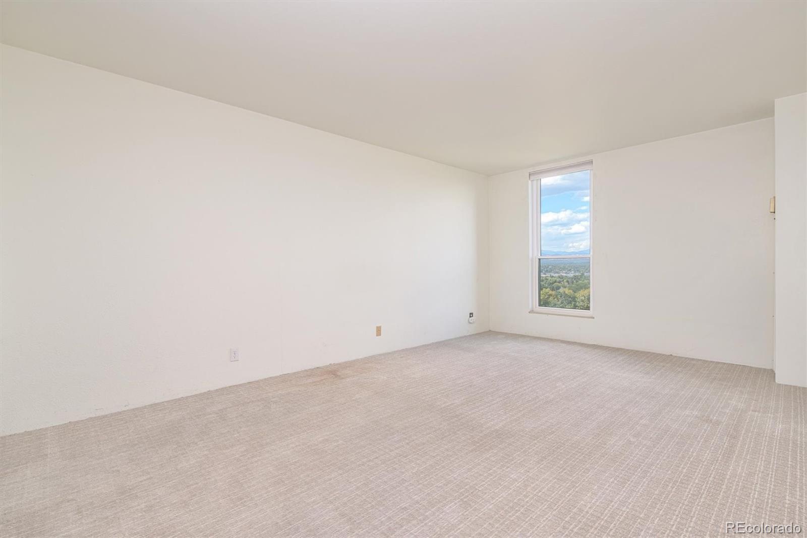 MLS Image #18 for 460 s marion parkway,denver, Colorado