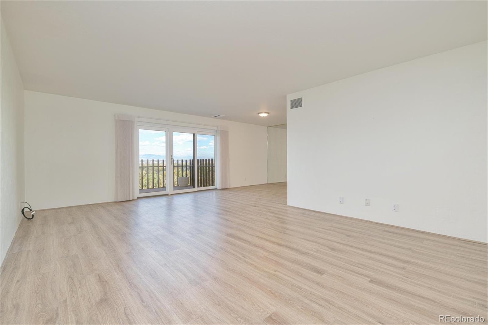 MLS Image #9 for 460 s marion parkway,denver, Colorado