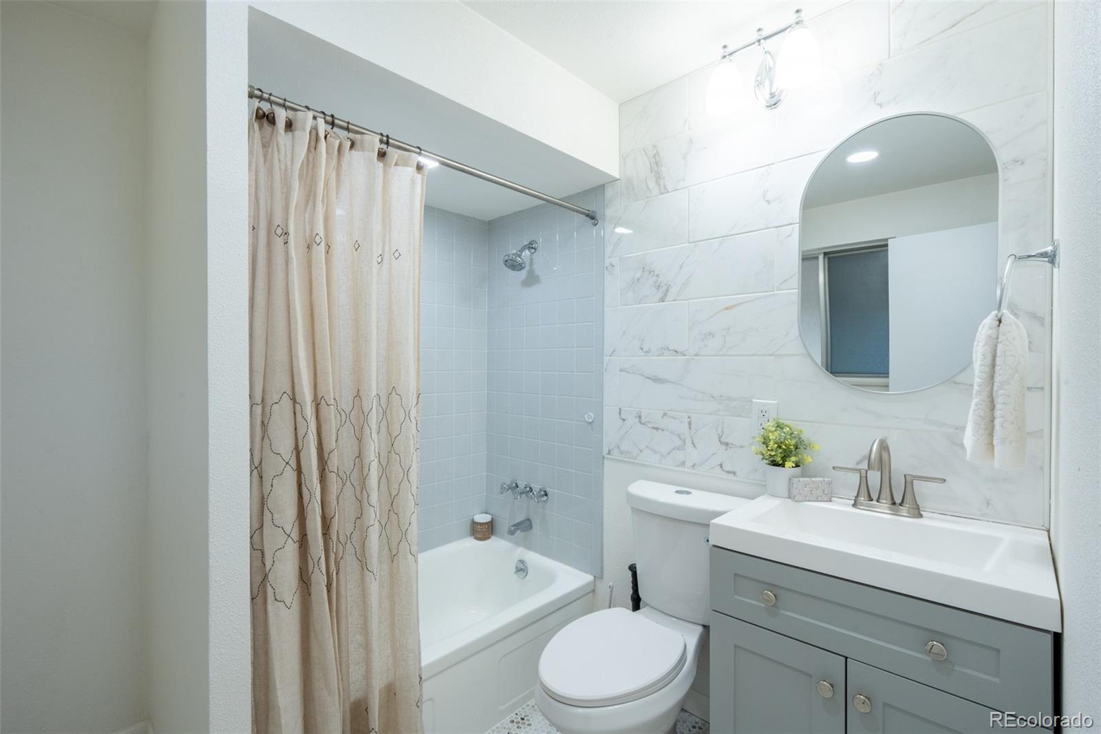 MLS Image #12 for 5041 s julian street,englewood, Colorado