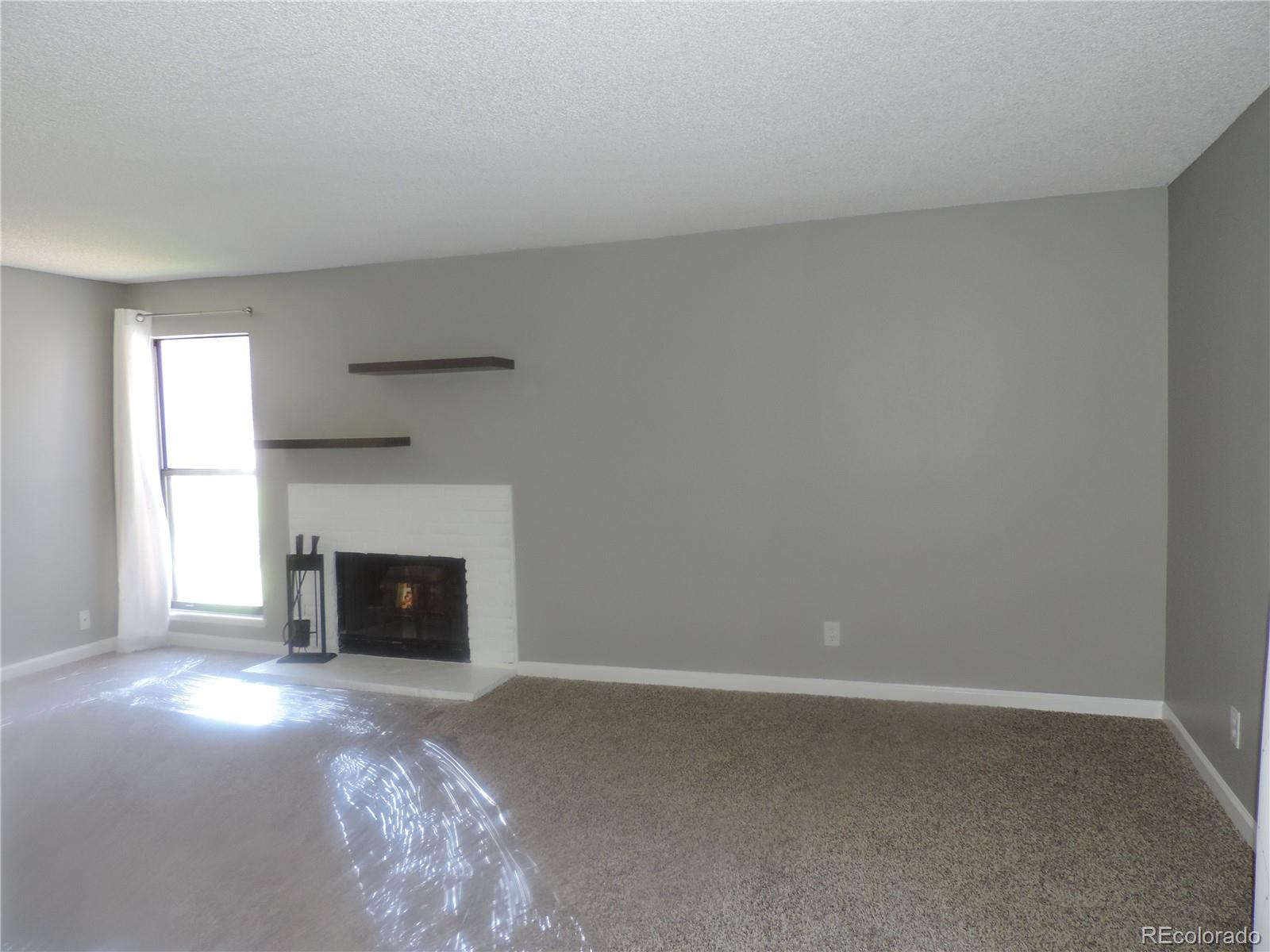 MLS Image #10 for 9887 e peakview avenue,englewood, Colorado