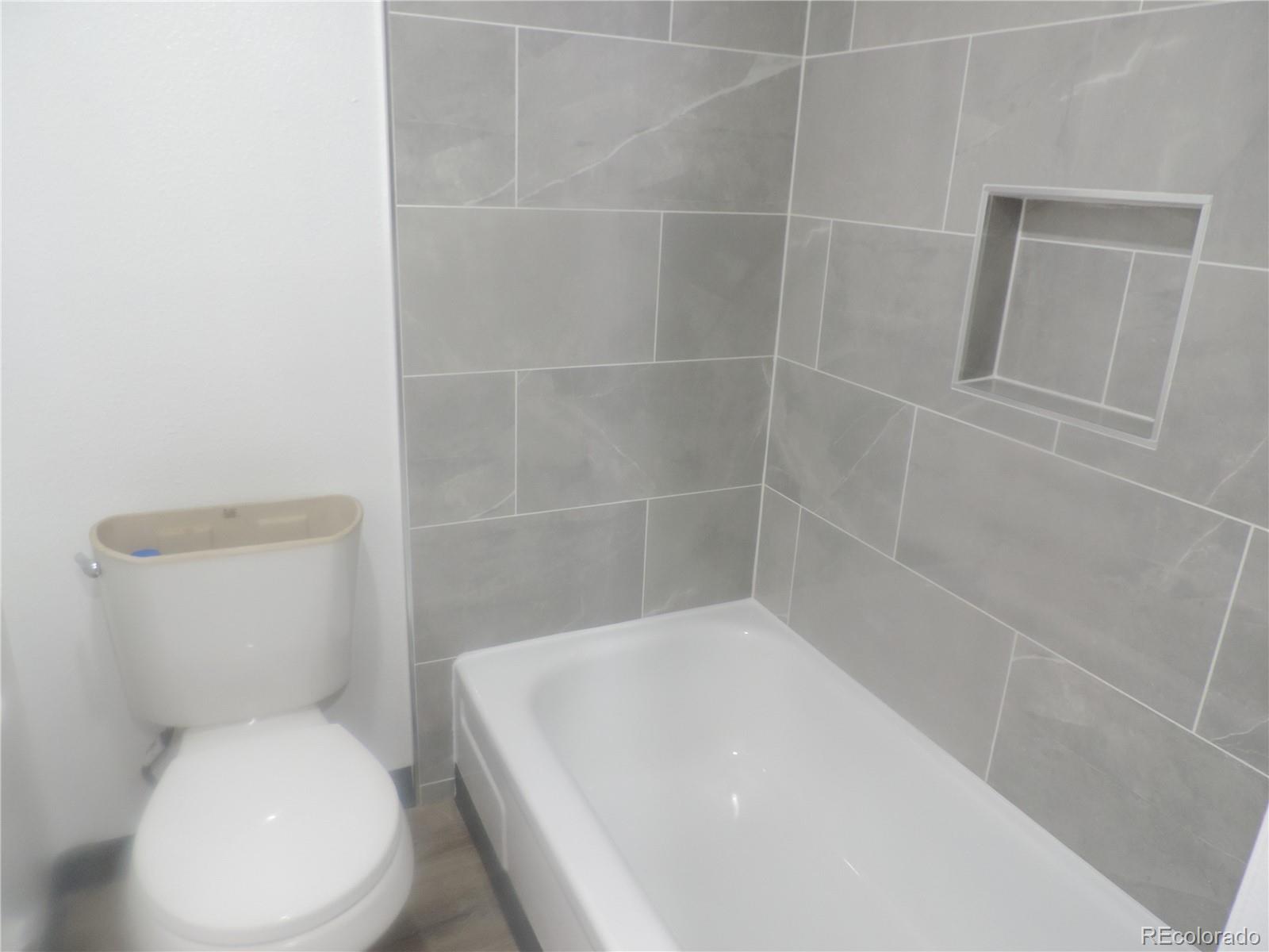 MLS Image #25 for 9887 e peakview avenue,englewood, Colorado