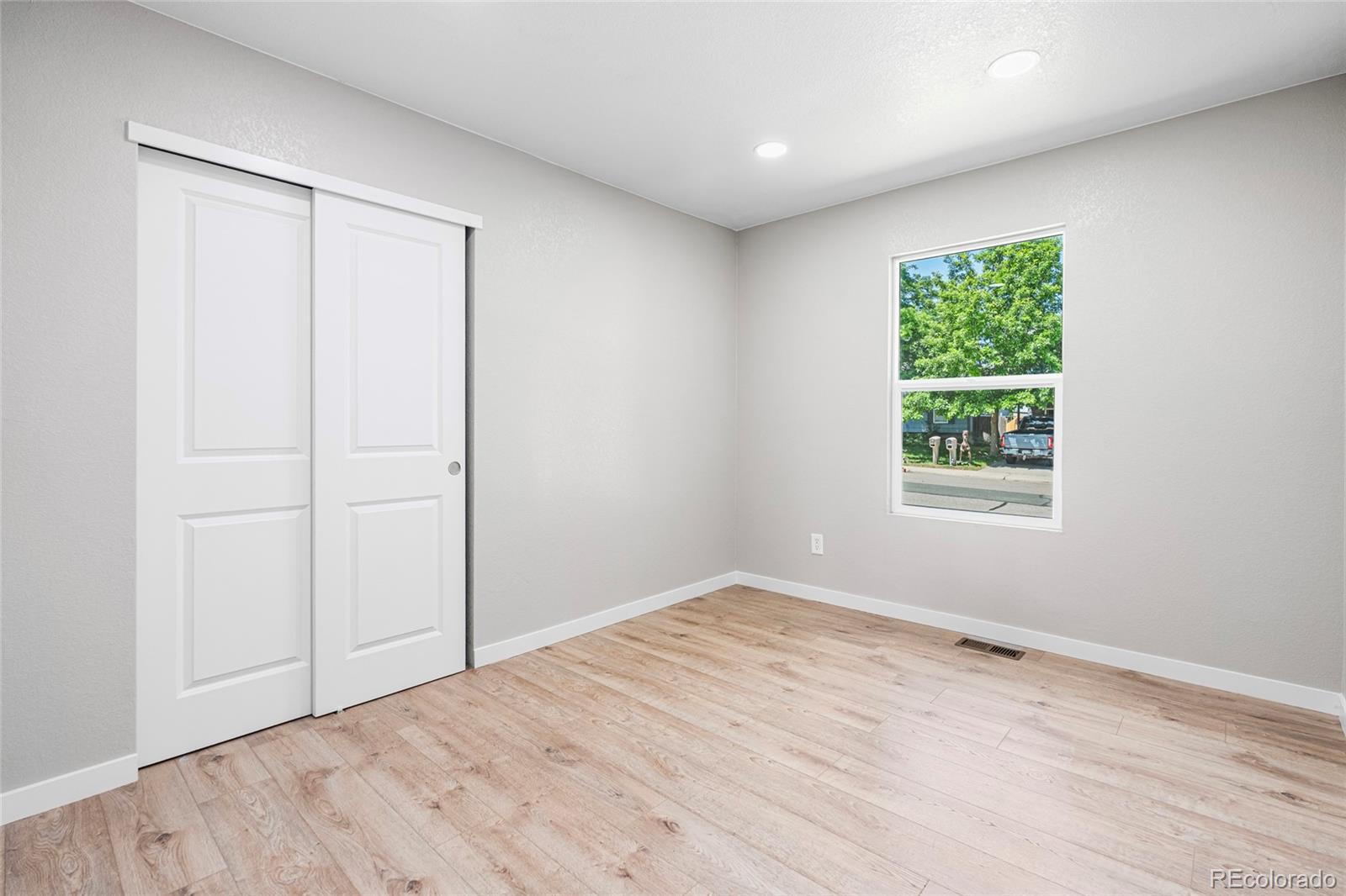 MLS Image #15 for 2260 s lewiston street,aurora, Colorado