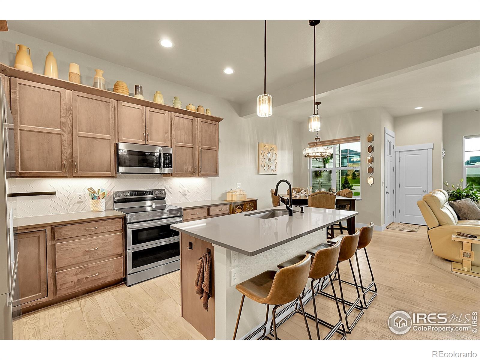 MLS Image #10 for 5221  longshaw court,fort collins, Colorado