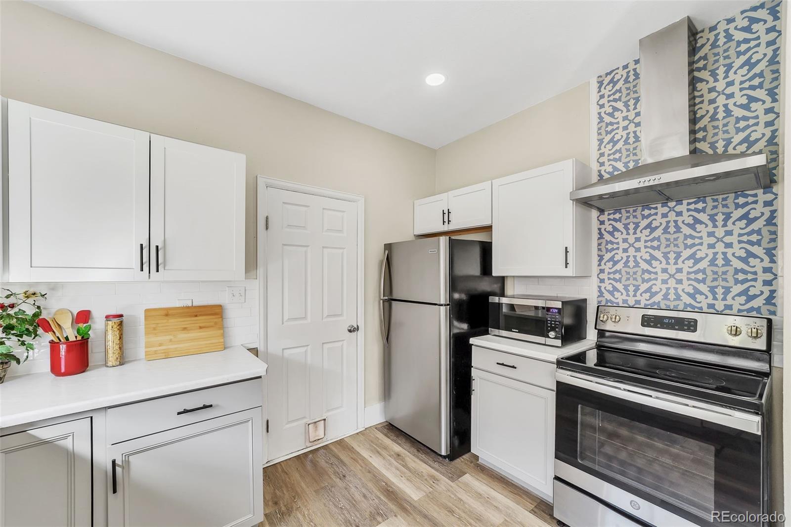 MLS Image #13 for 909 e 10th street,pueblo, Colorado