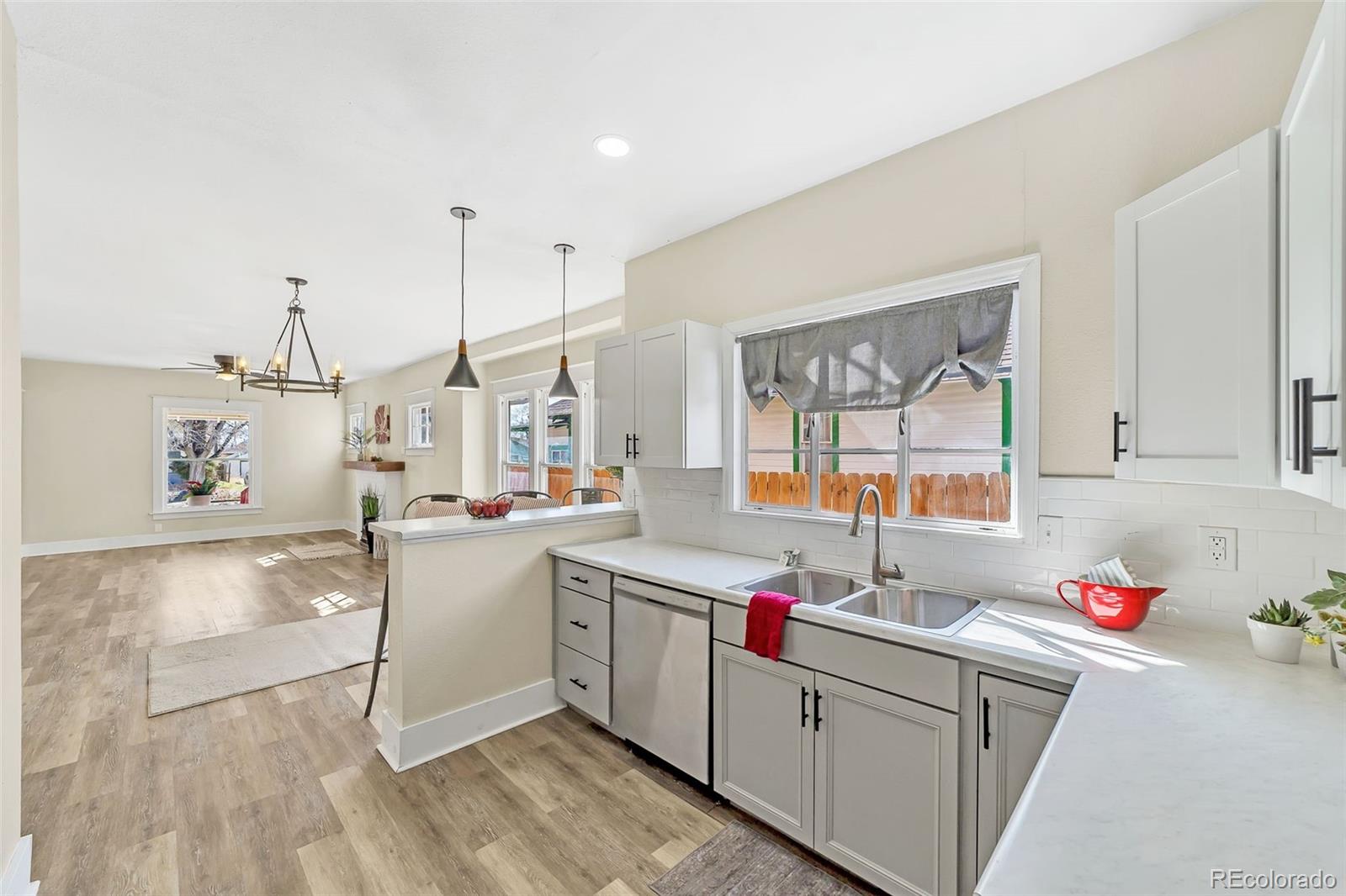 MLS Image #14 for 909 e 10th street,pueblo, Colorado