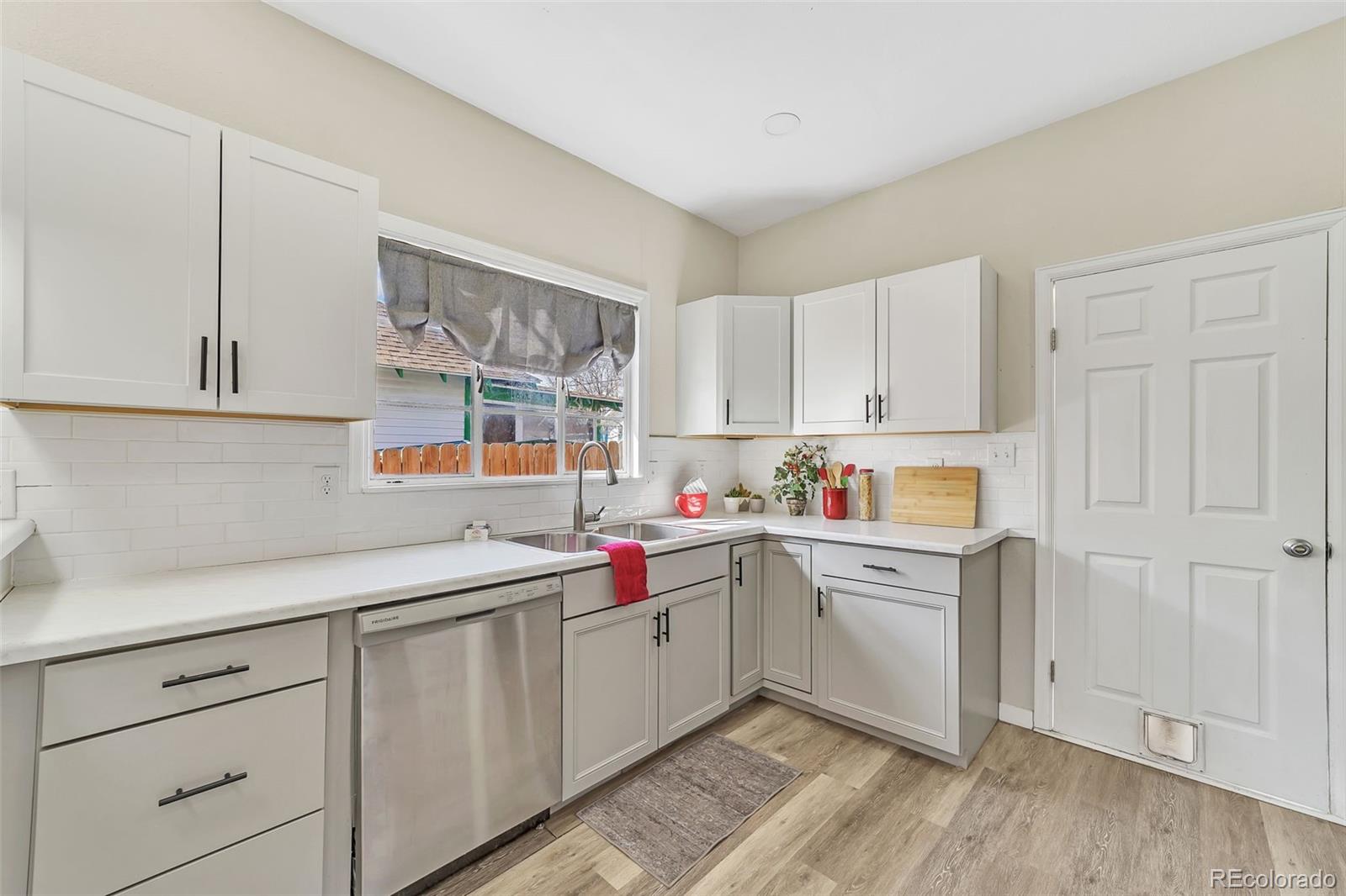 MLS Image #7 for 909 e 10th street,pueblo, Colorado
