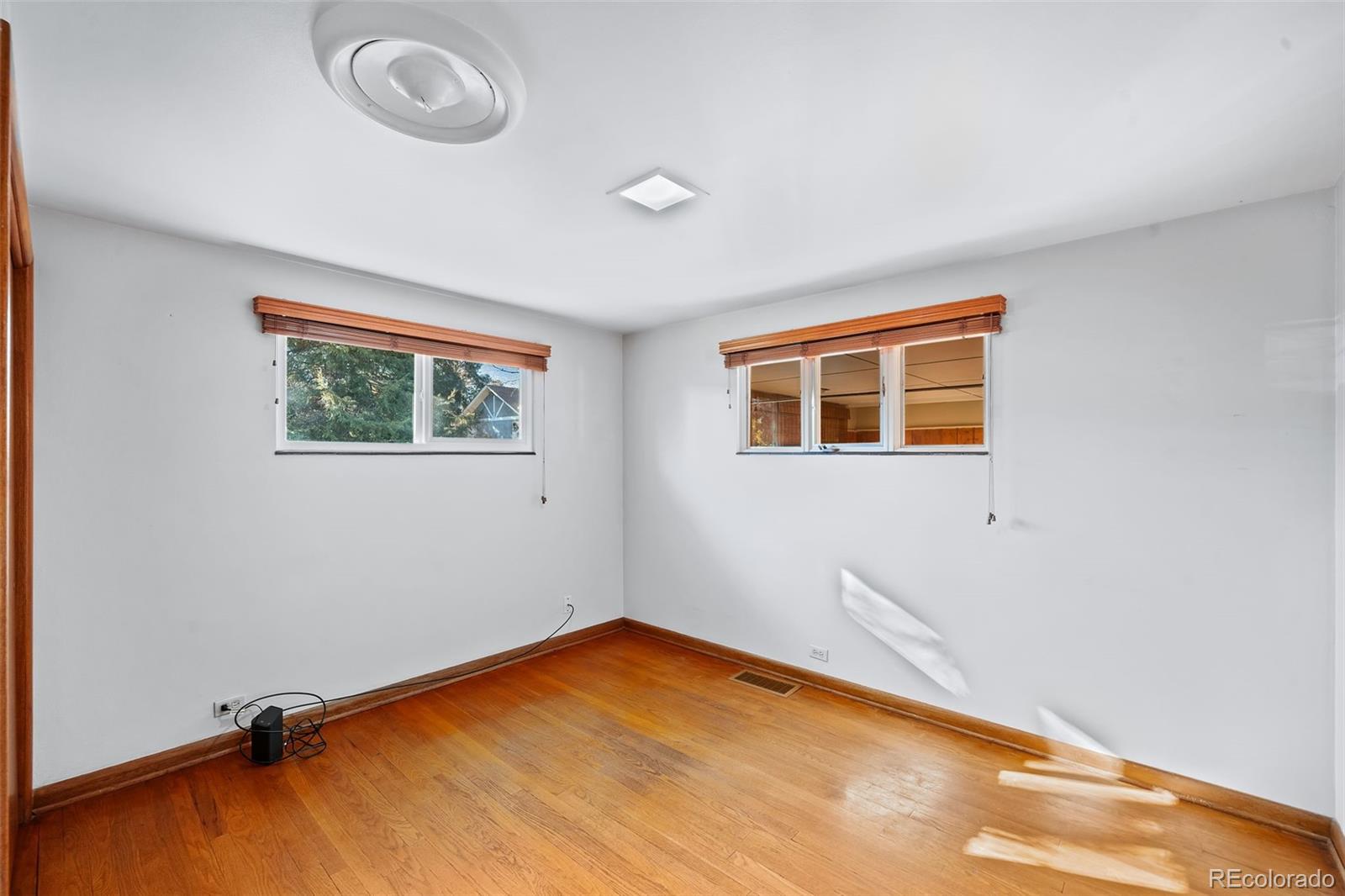 MLS Image #4 for 3131 s washington street,englewood, Colorado