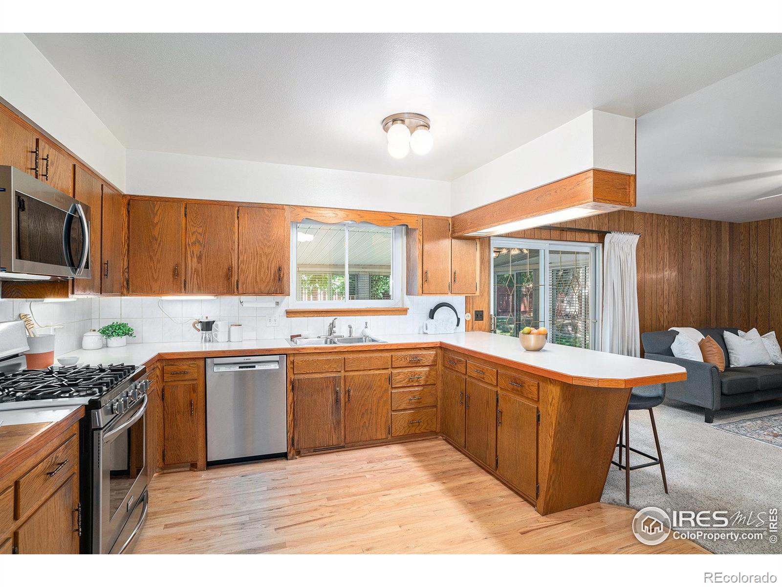 MLS Image #11 for 2007  abeyta court,loveland, Colorado