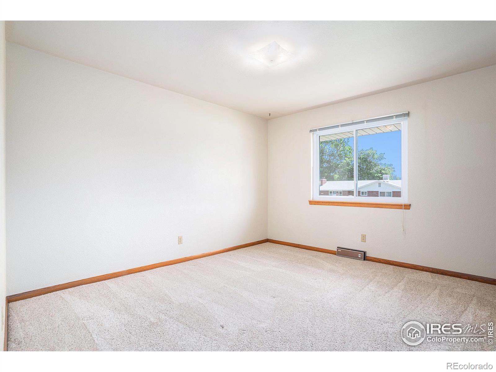 MLS Image #19 for 2007  abeyta court,loveland, Colorado