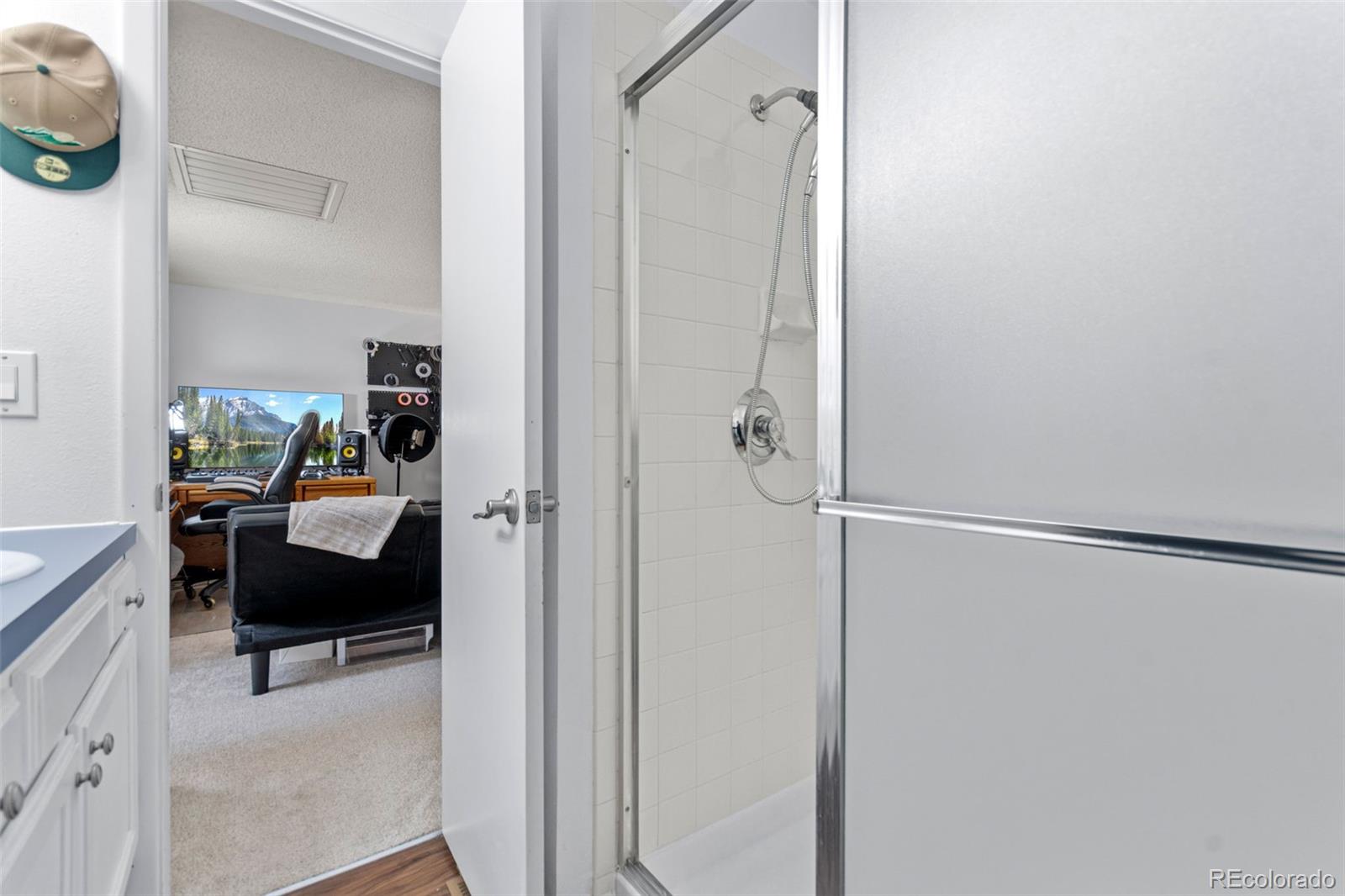 MLS Image #29 for 2092 s helena street c,aurora, Colorado