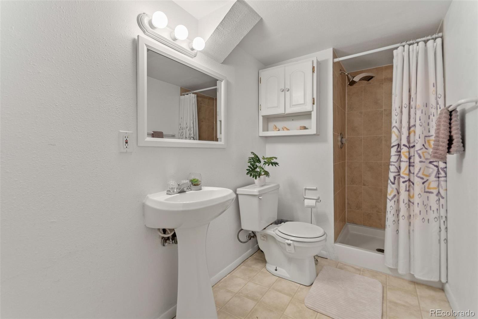 MLS Image #34 for 2092 s helena street c,aurora, Colorado