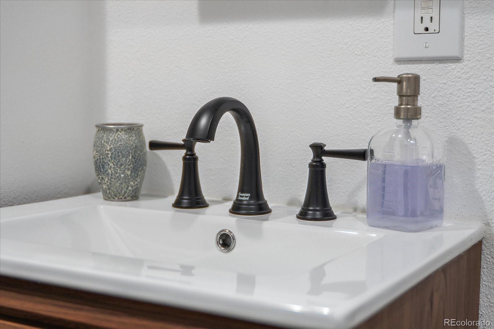 MLS Image #19 for 1742 s alcott street,denver, Colorado