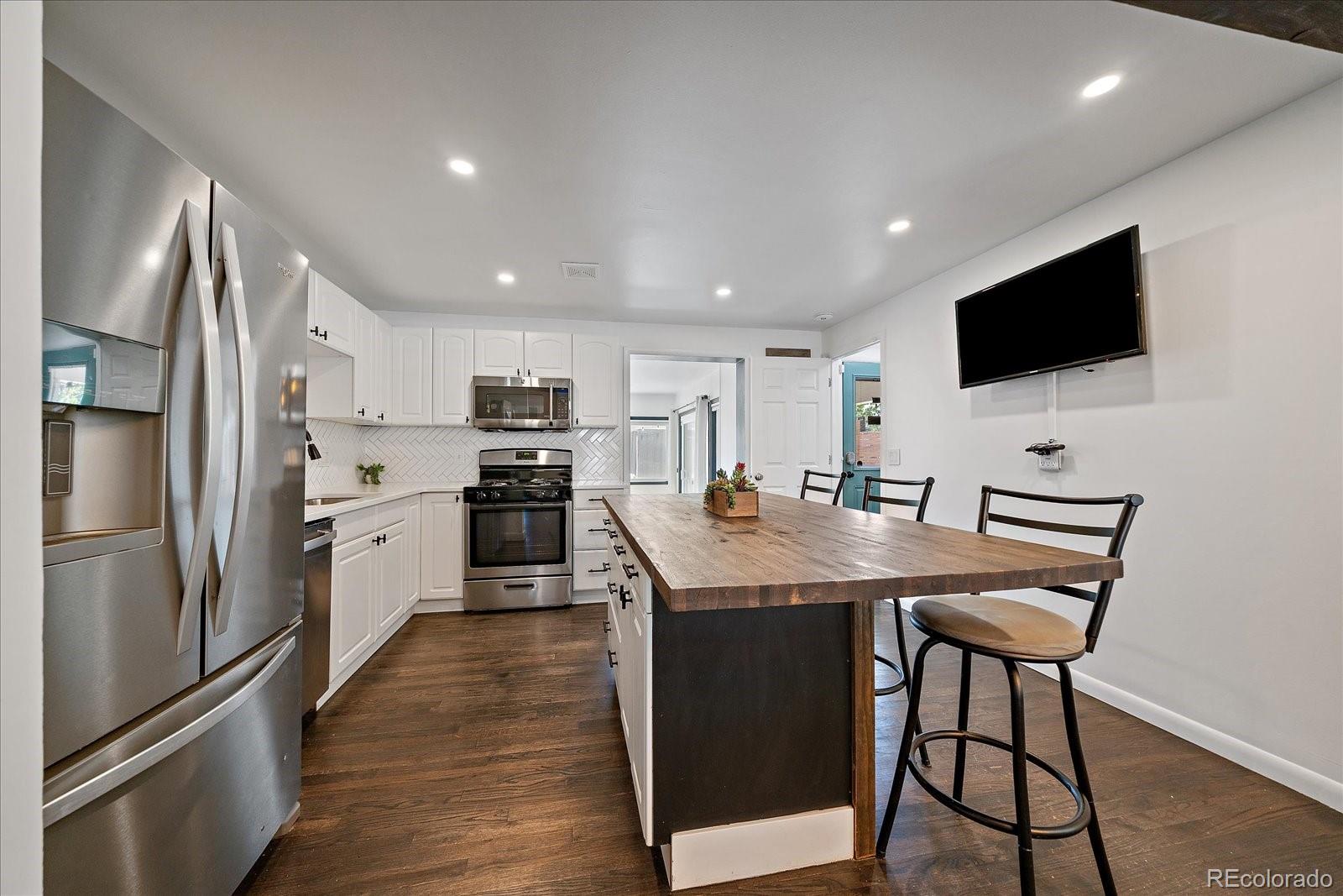MLS Image #9 for 1742 s alcott street,denver, Colorado