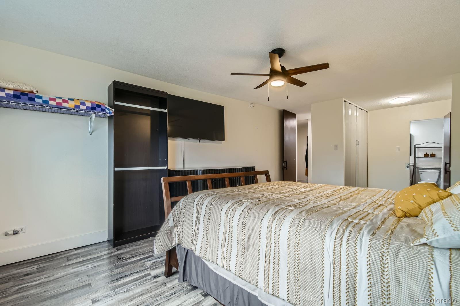 MLS Image #8 for 610 s clinton street 8c,denver, Colorado