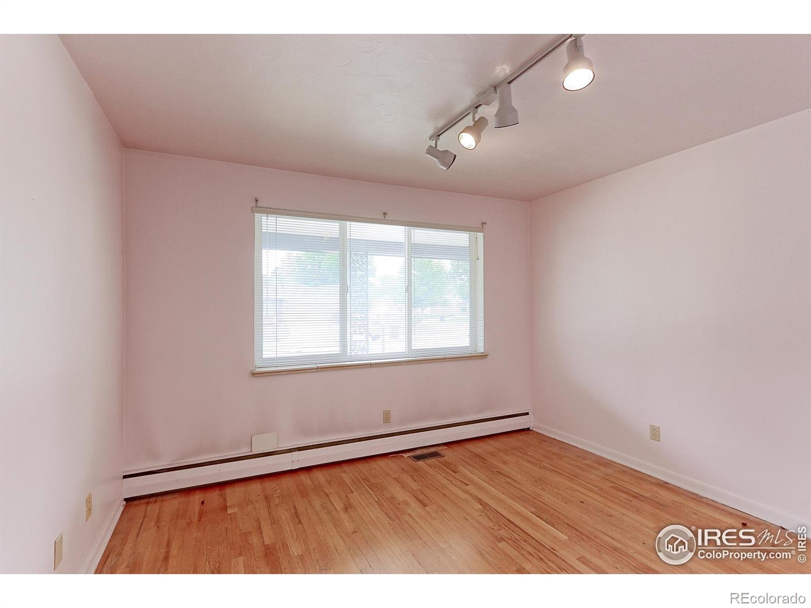 MLS Image #10 for 353 s niagara street,denver, Colorado