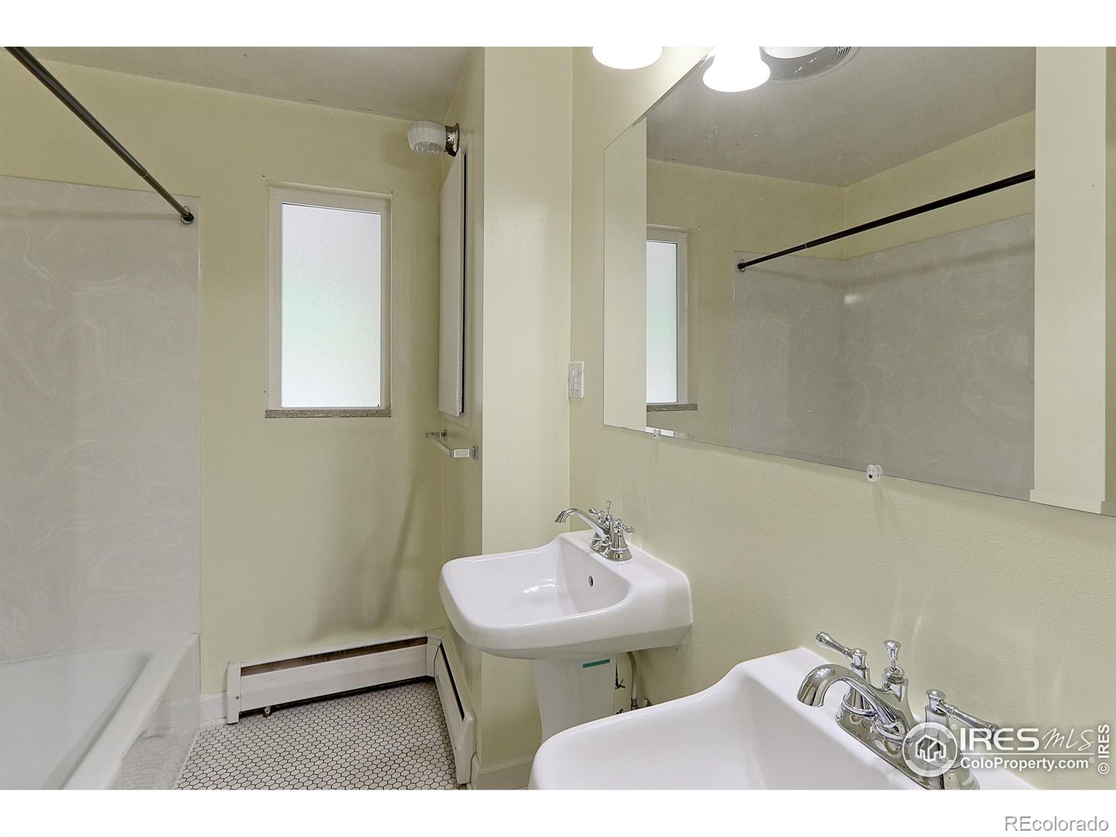 MLS Image #15 for 353 s niagara street,denver, Colorado