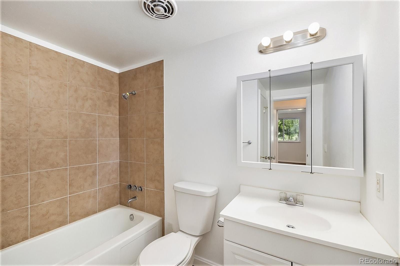 MLS Image #9 for 1533 s jamaica street,aurora, Colorado