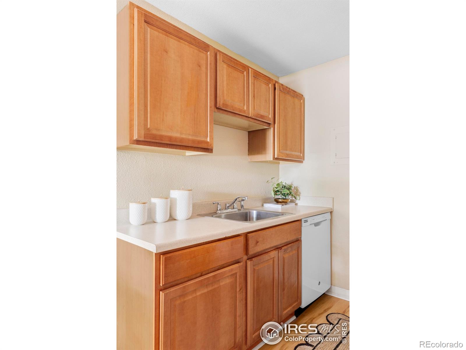 MLS Image #10 for 3393  madison avenue,boulder, Colorado