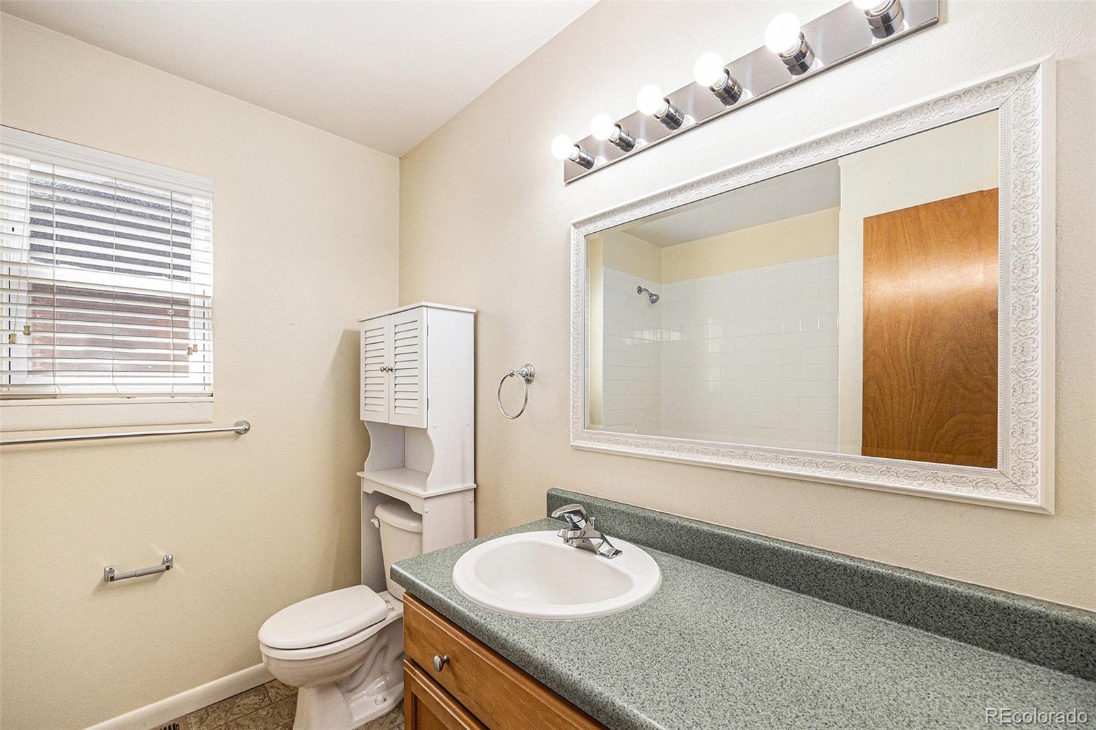 MLS Image #10 for 2043 s salida street,aurora, Colorado