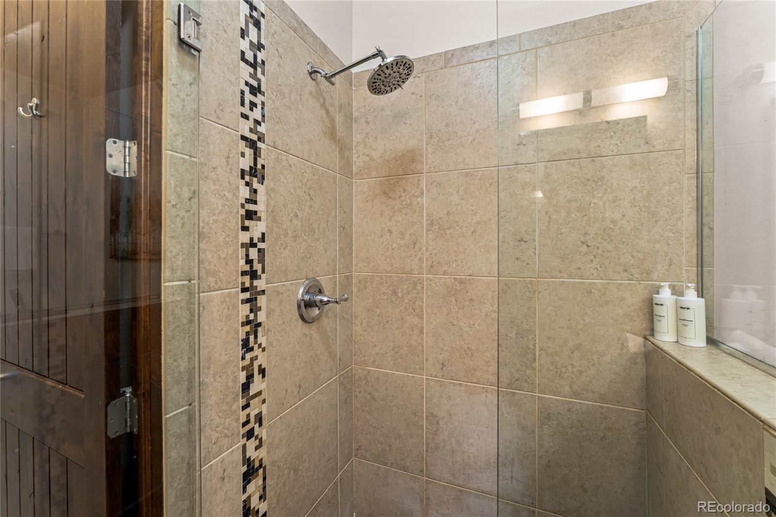 MLS Image #18 for 2101  larimer street,denver, Colorado
