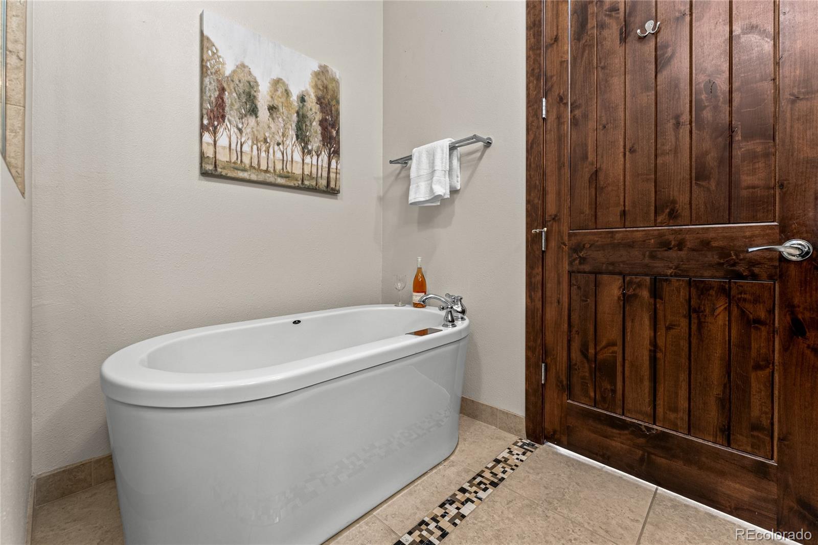 MLS Image #19 for 2101  larimer street,denver, Colorado