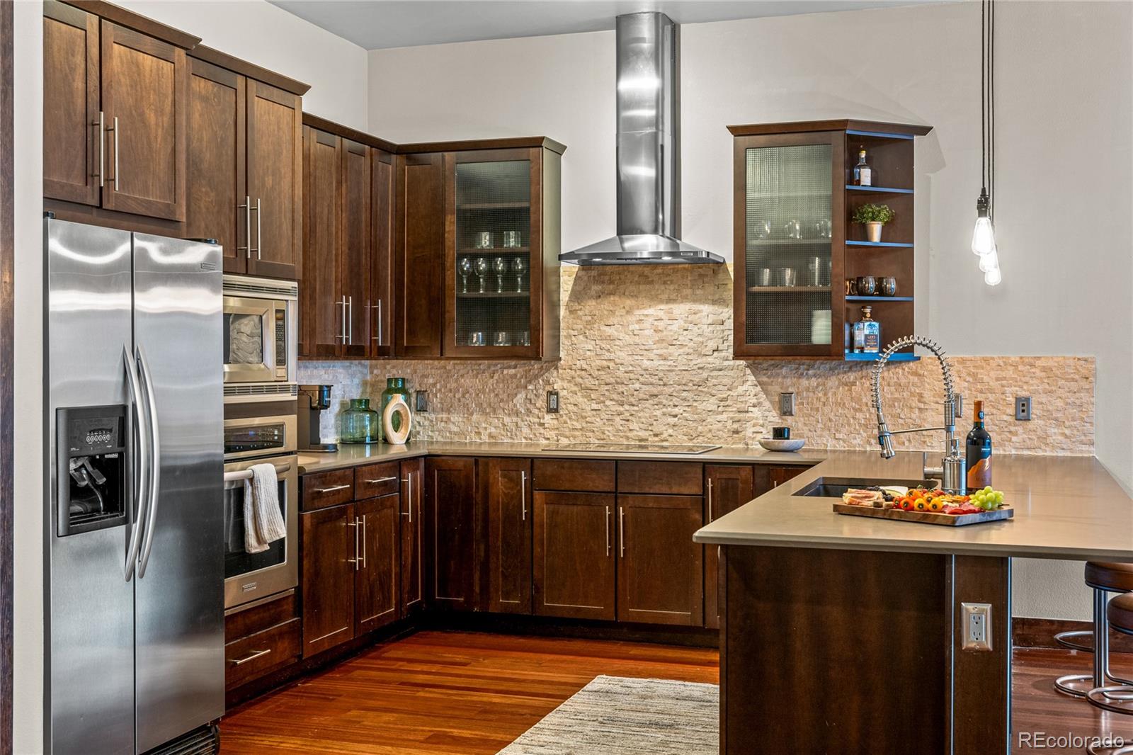 MLS Image #6 for 2101  larimer street,denver, Colorado
