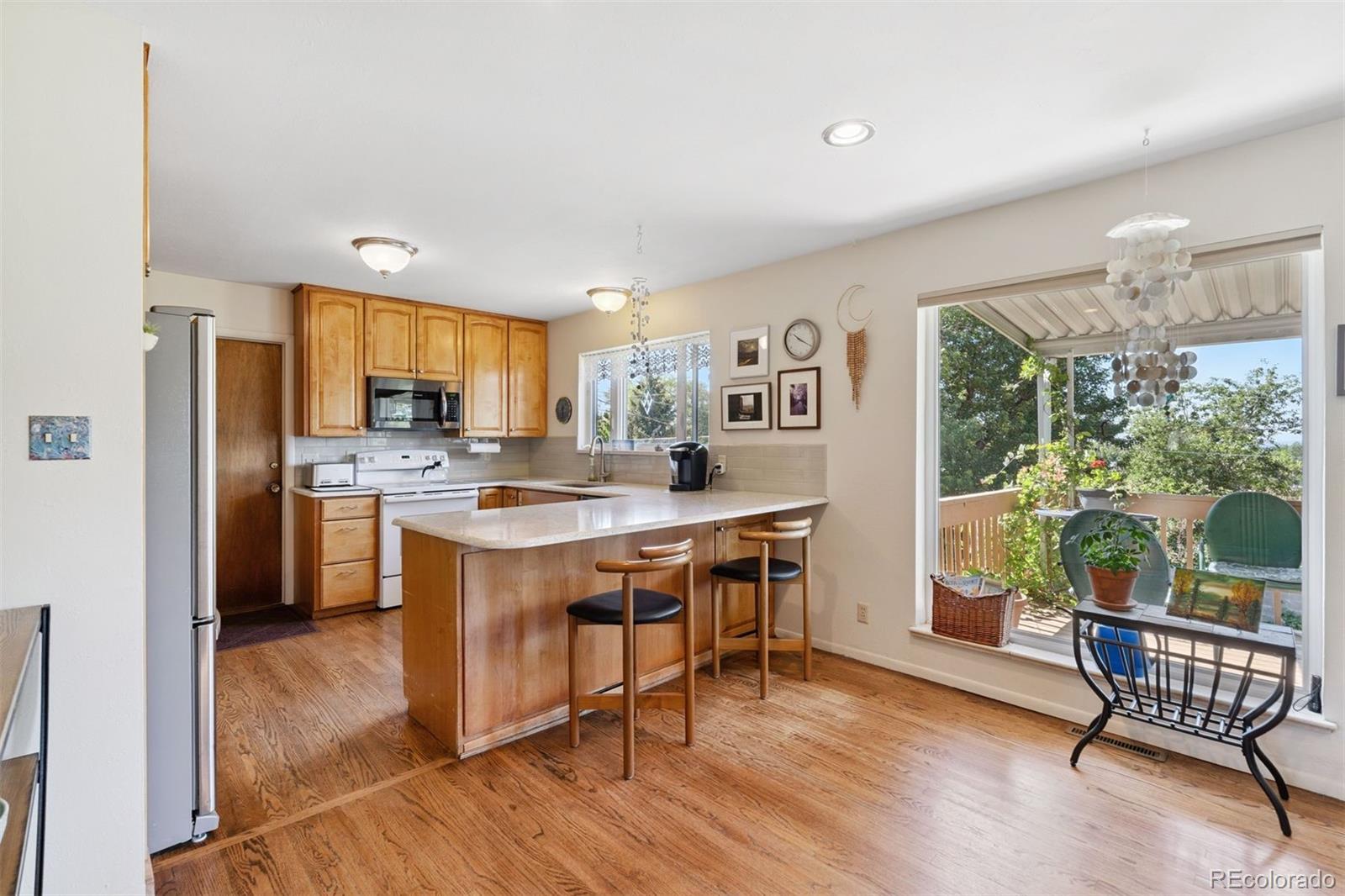 MLS Image #5 for 1601  columbine place,colorado springs, Colorado