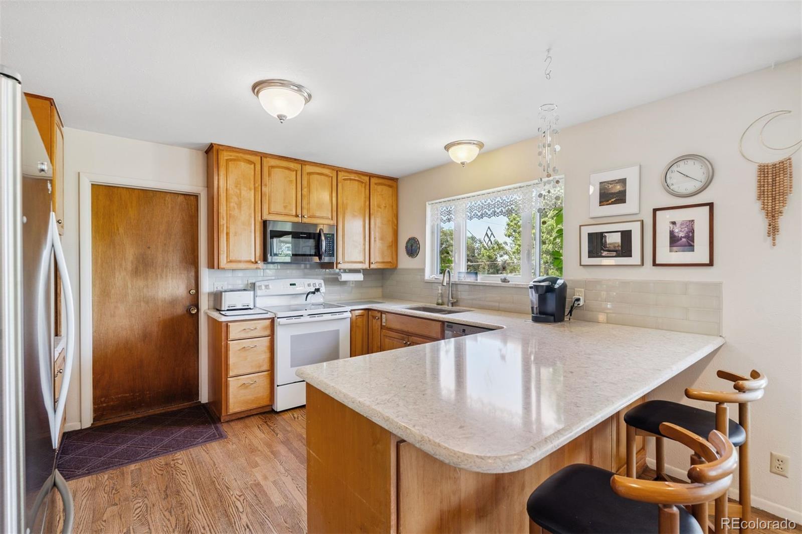 MLS Image #8 for 1601  columbine place,colorado springs, Colorado