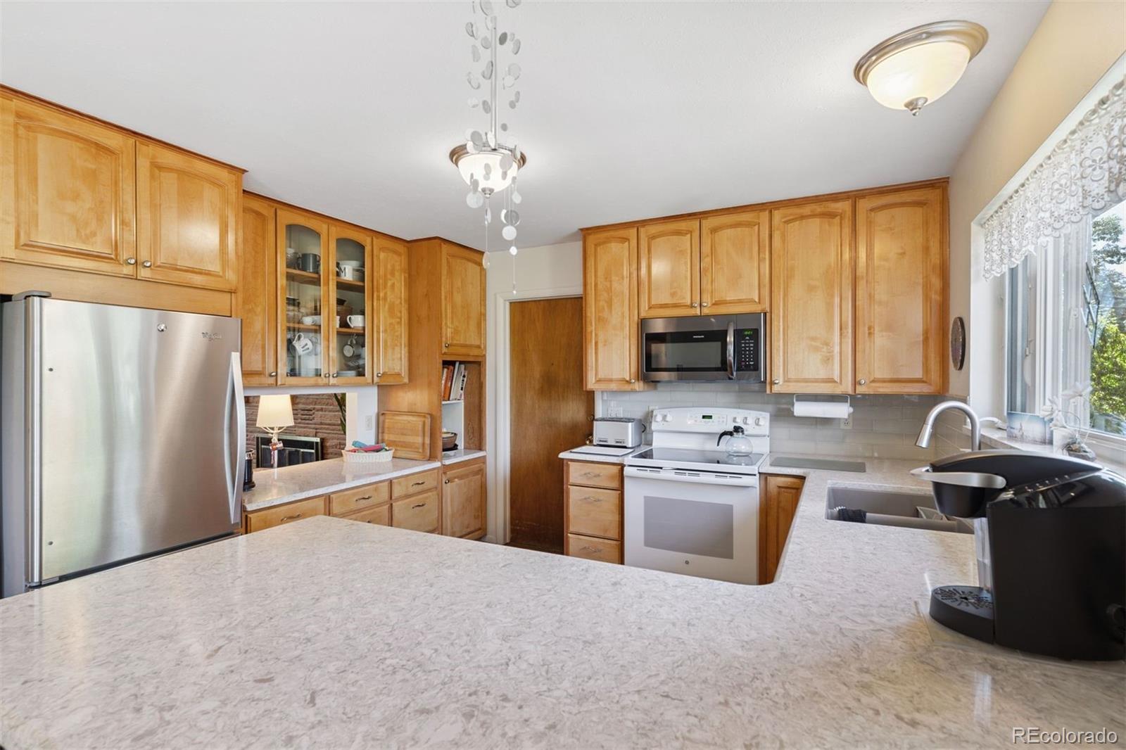 MLS Image #9 for 1601  columbine place,colorado springs, Colorado