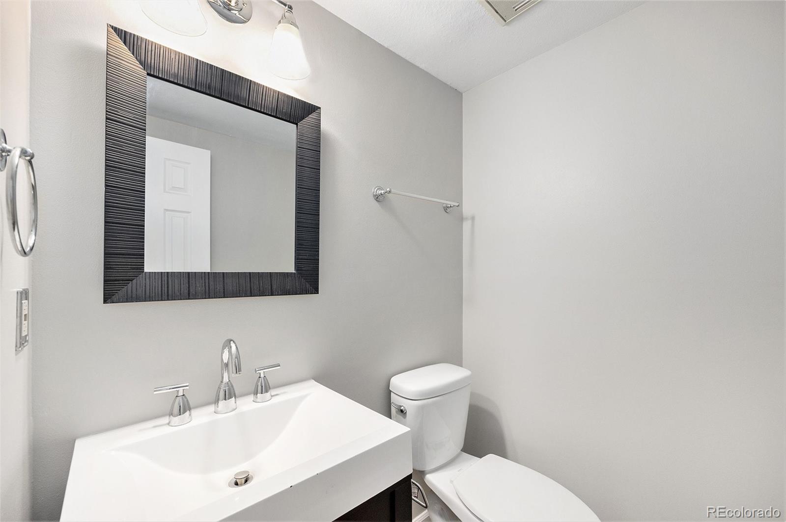 MLS Image #7 for 2238 s nile court,aurora, Colorado
