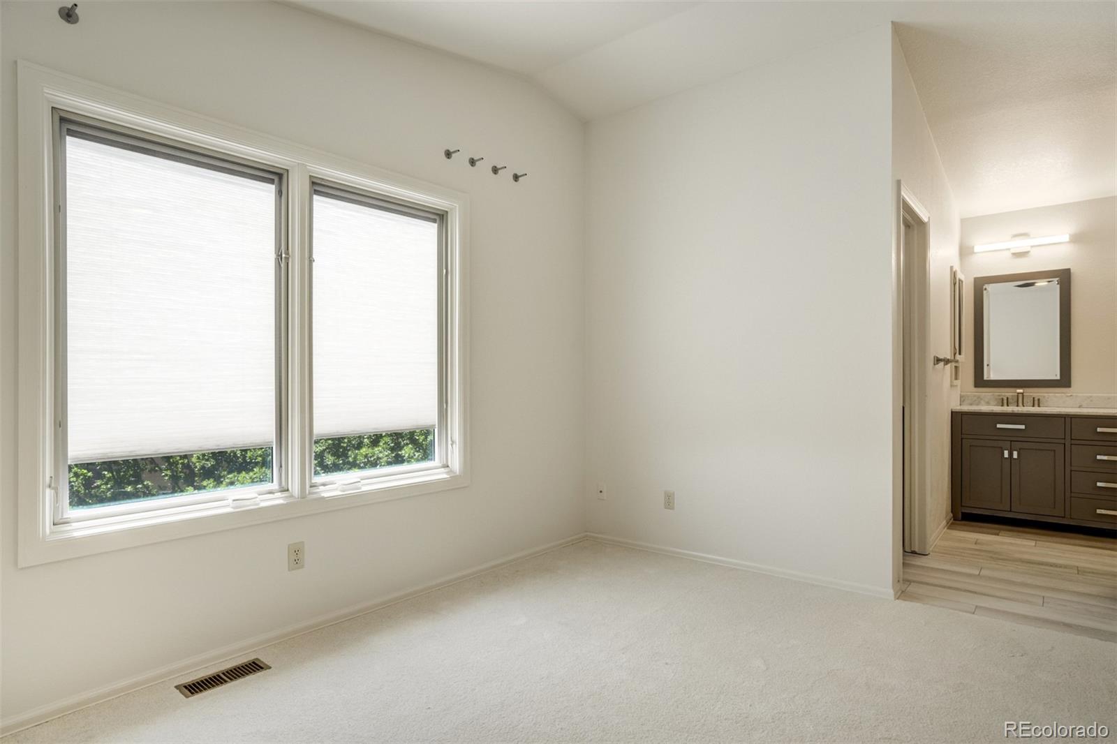MLS Image #19 for 5015  broadmoor bluffs drive,colorado springs, Colorado