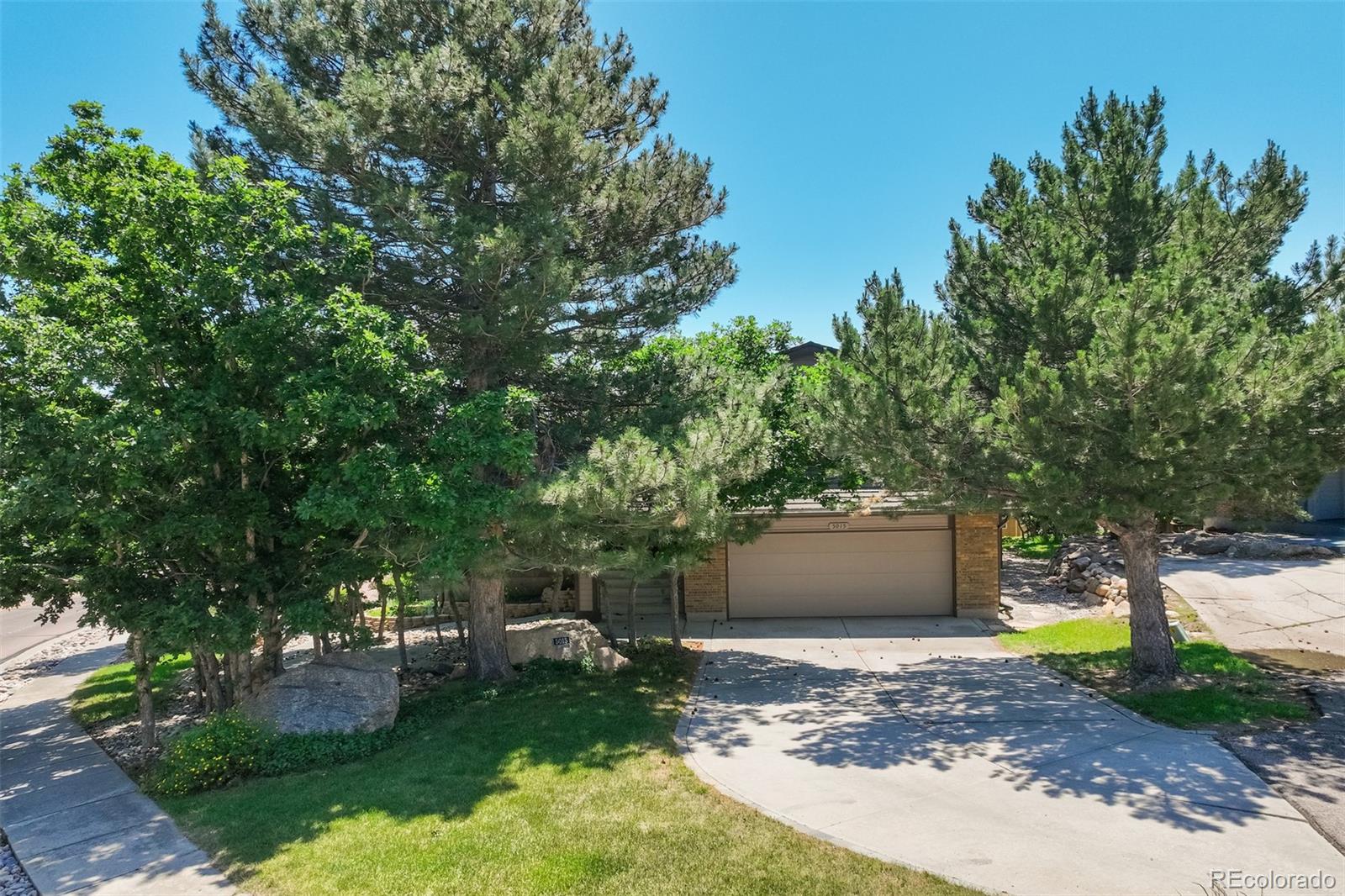 MLS Image #38 for 5015  broadmoor bluffs drive,colorado springs, Colorado