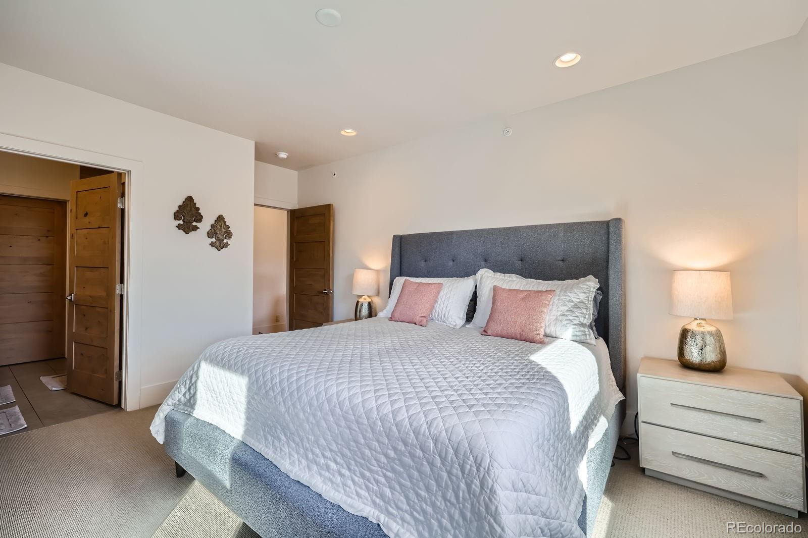 MLS Image #2 for 1090  blue river parkway,silverthorne, Colorado