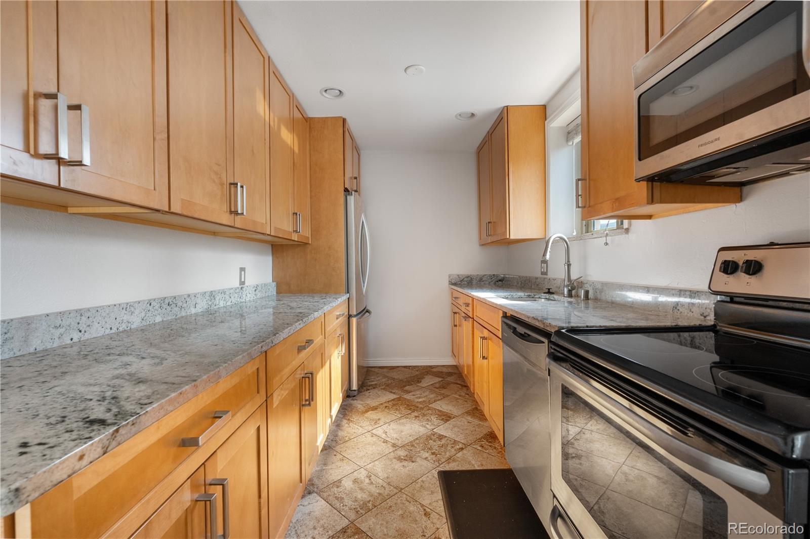 MLS Image #3 for 1243 n washington street,denver, Colorado