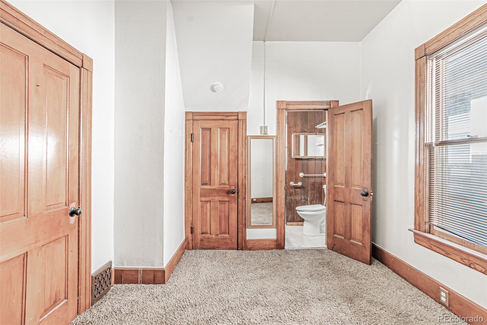 MLS Image #14 for 873 s logan street,denver, Colorado