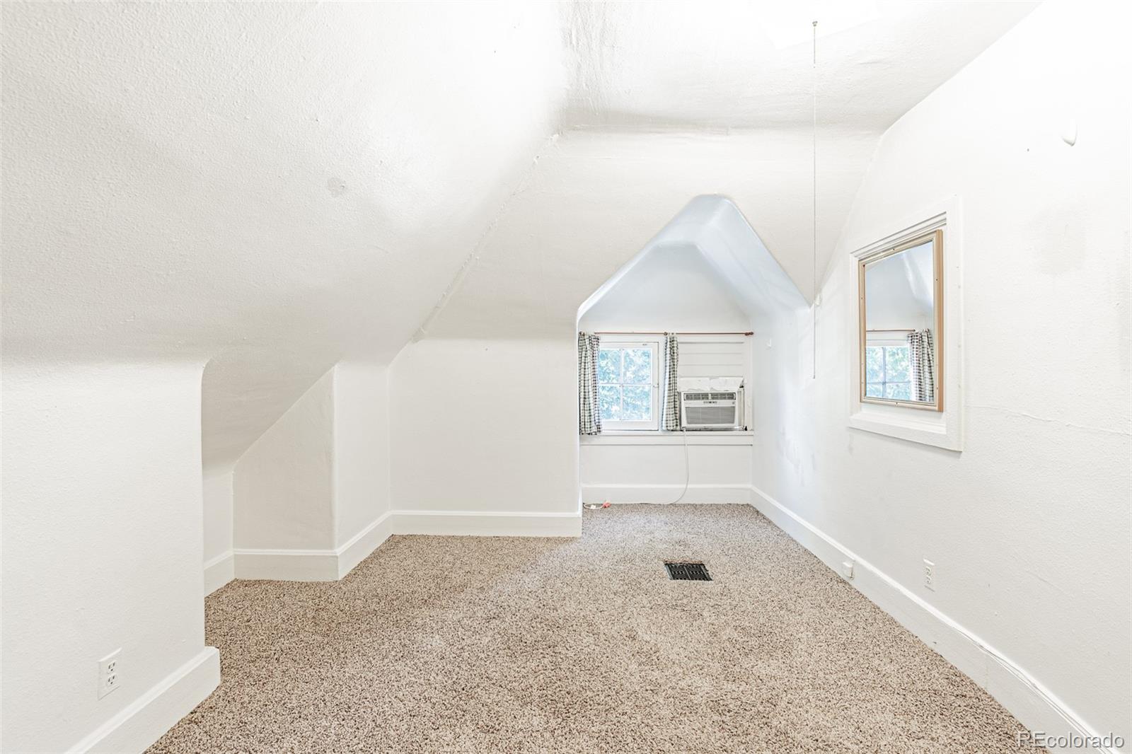 MLS Image #17 for 873 s logan street,denver, Colorado
