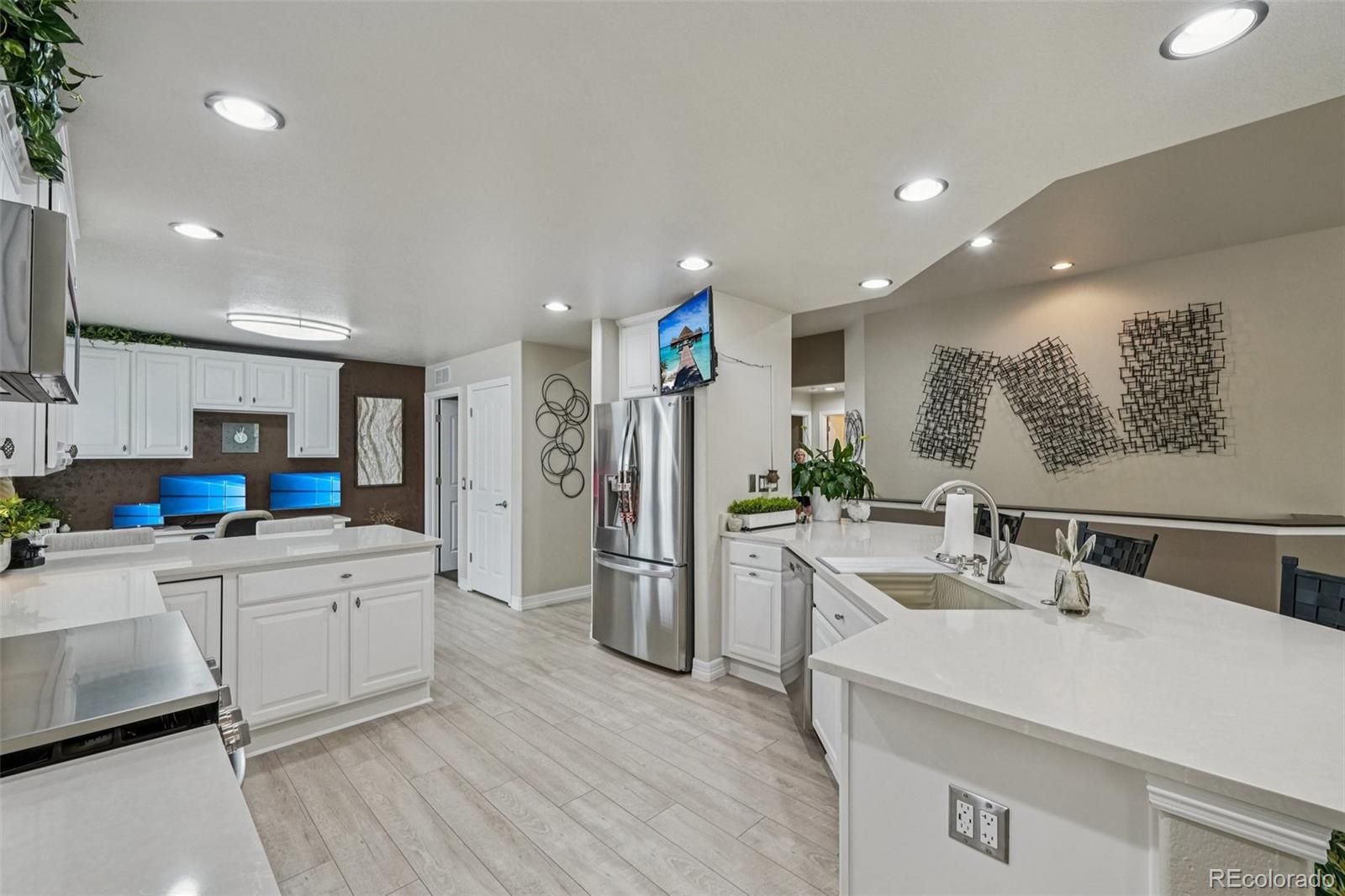 MLS Image #13 for 7548 s biloxi way,aurora, Colorado