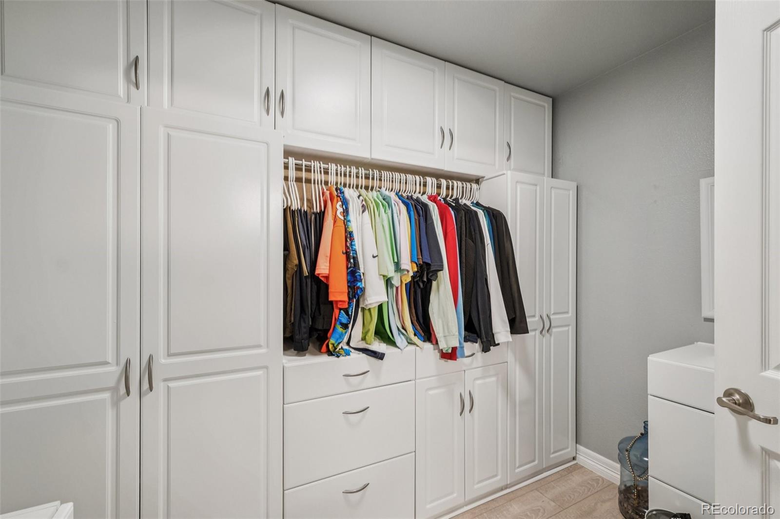 MLS Image #28 for 7548 s biloxi way,aurora, Colorado