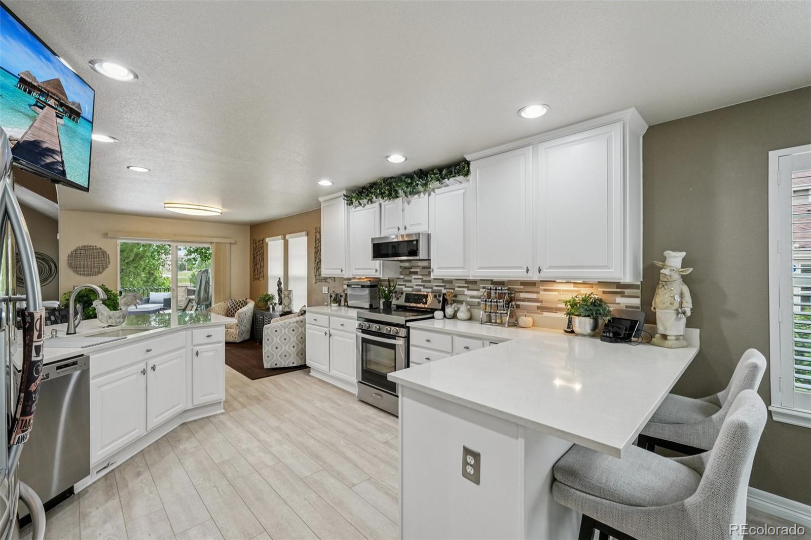 MLS Image #7 for 7548 s biloxi way,aurora, Colorado