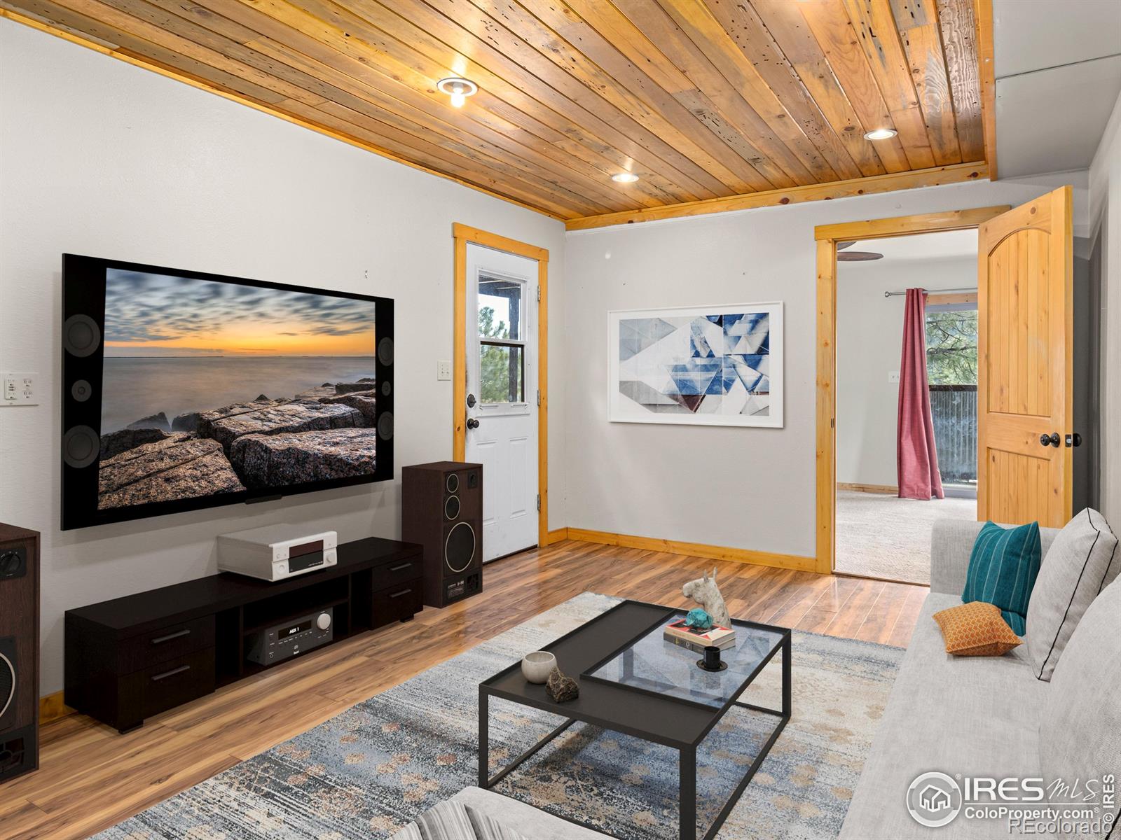 MLS Image #12 for 406  dunraven glade road,glen haven, Colorado