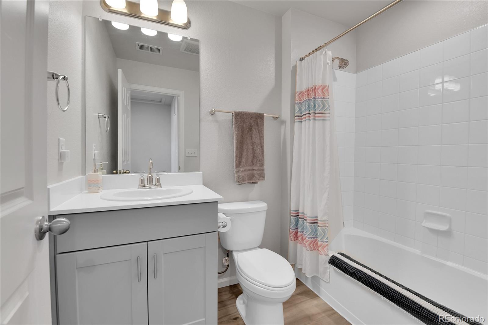 MLS Image #22 for 6350 n lisbon street,aurora, Colorado