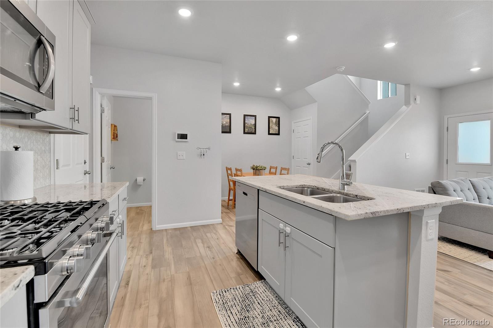 MLS Image #8 for 6350 n lisbon street,aurora, Colorado