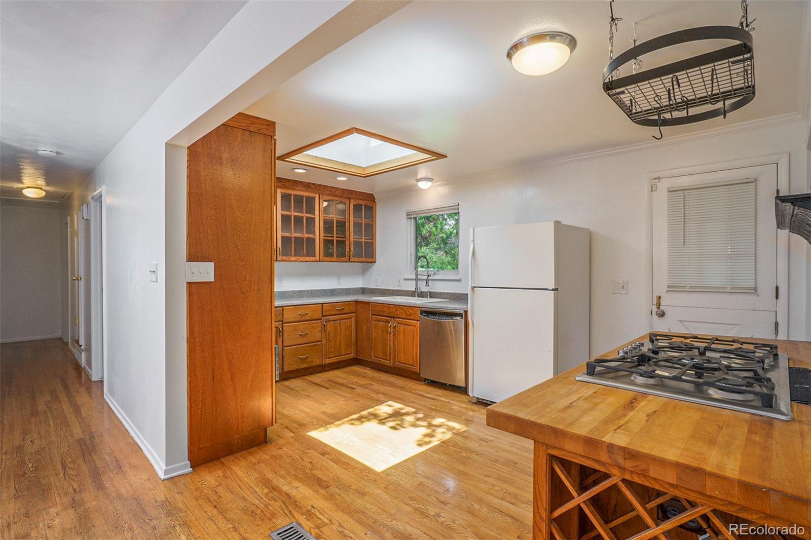 MLS Image #4 for 3273 s florence court,denver, Colorado