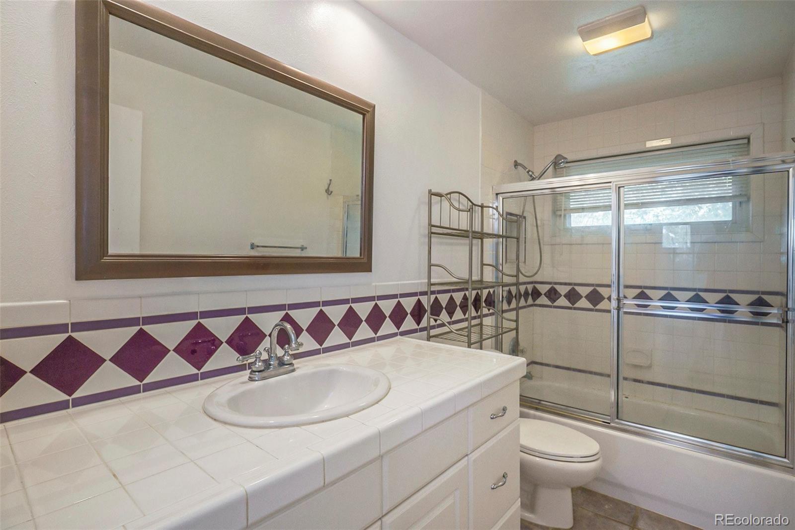 MLS Image #8 for 3273 s florence court,denver, Colorado