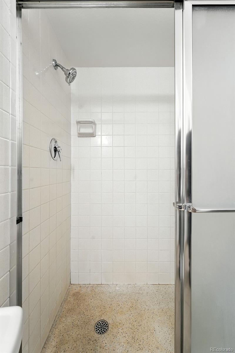 MLS Image #24 for 460 s marion parkway,denver, Colorado