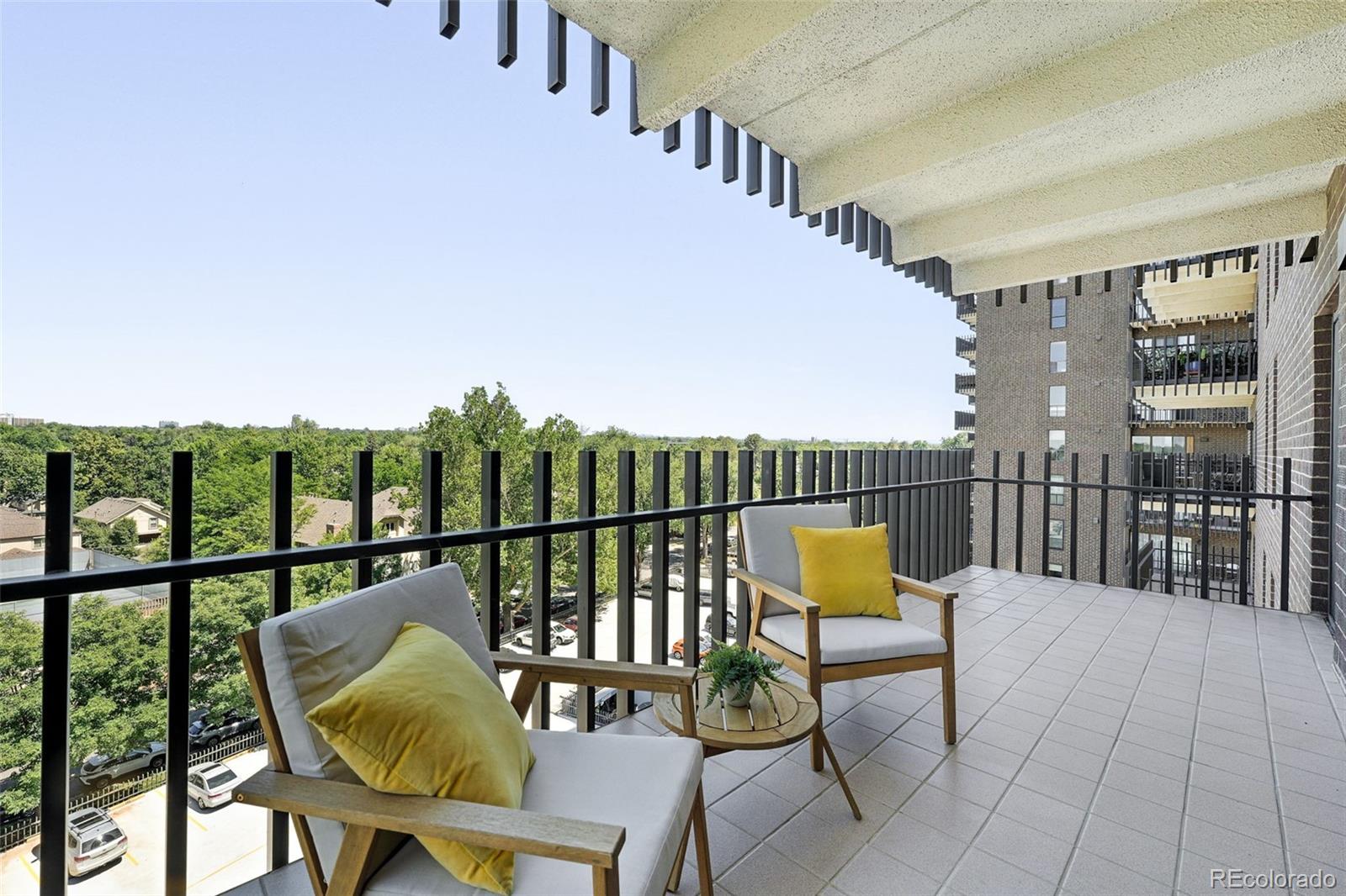 MLS Image #3 for 460 s marion parkway,denver, Colorado