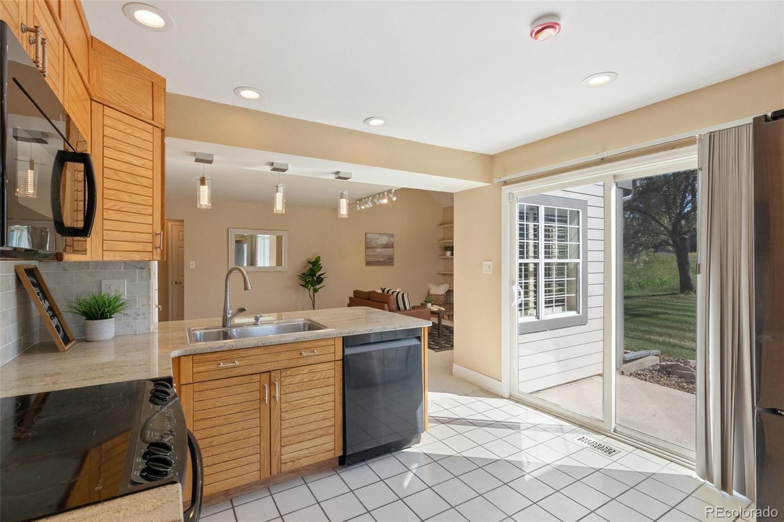 MLS Image #11 for 330  cobblestone drive,colorado springs, Colorado