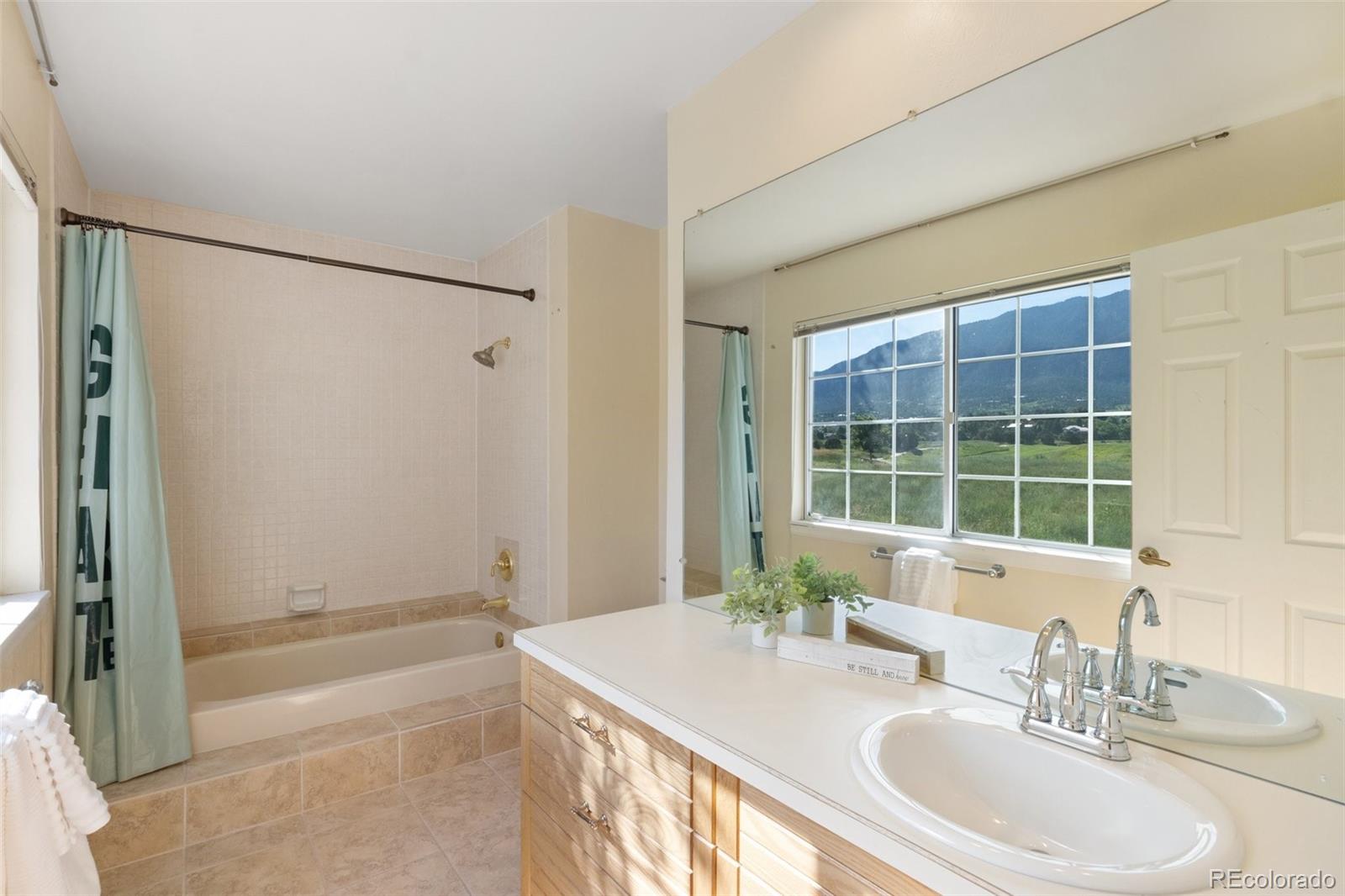 MLS Image #22 for 330  cobblestone drive,colorado springs, Colorado