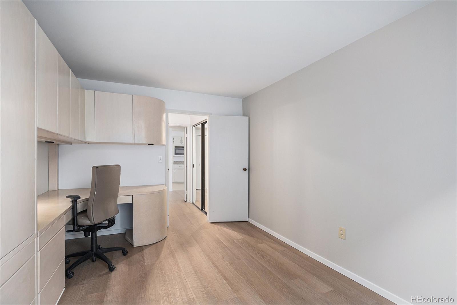 MLS Image #15 for 1625  larimer street,denver, Colorado